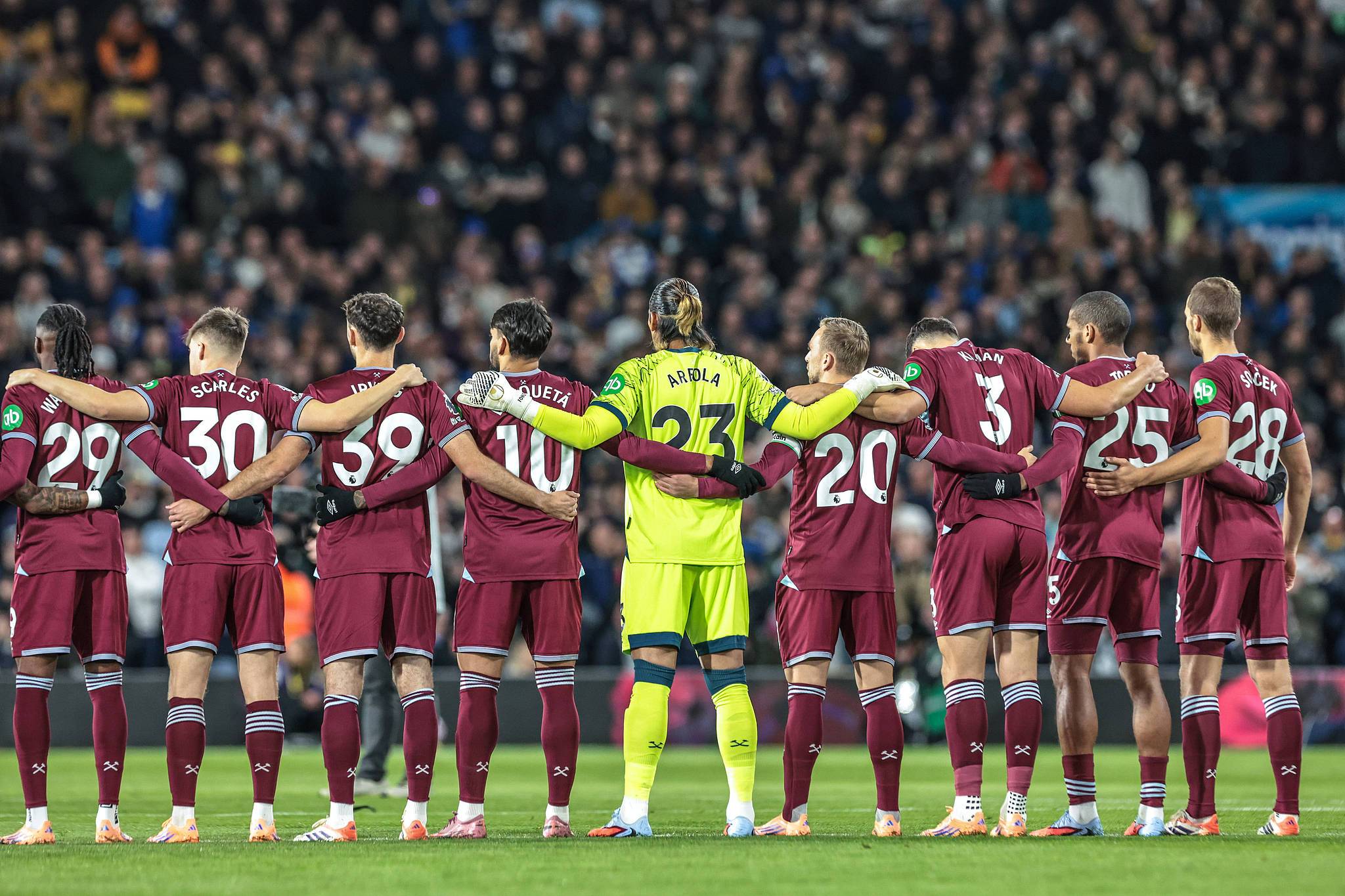 爱游戏网页版-西汉姆联vs桑德兰——前瞻：球队新闻及预测阵容 | 帕奎塔缺阵